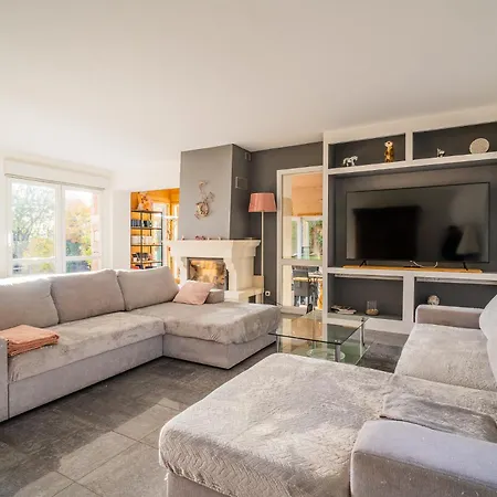 Castle View Terrace - Swimming Pool - Air Conditioning Villa