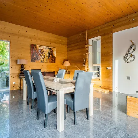 Willa Castle View Terrace - Swimming Pool - Air Conditioning *